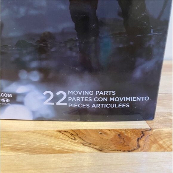 Netflix The Witcher Geralt Of Rivia 22 Moving Parts Action Figure By McFarlane T - Picture 5 of 10